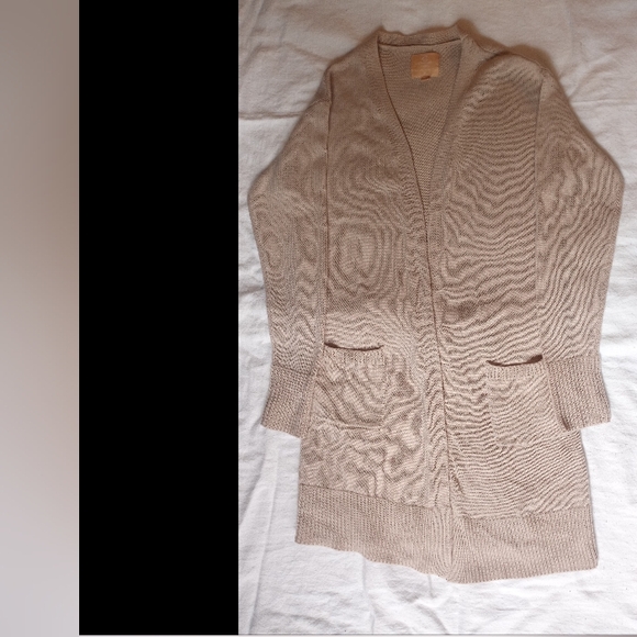 Love for Humanity Taupe long sleeve cardigan size M - Picture 6 of 6
